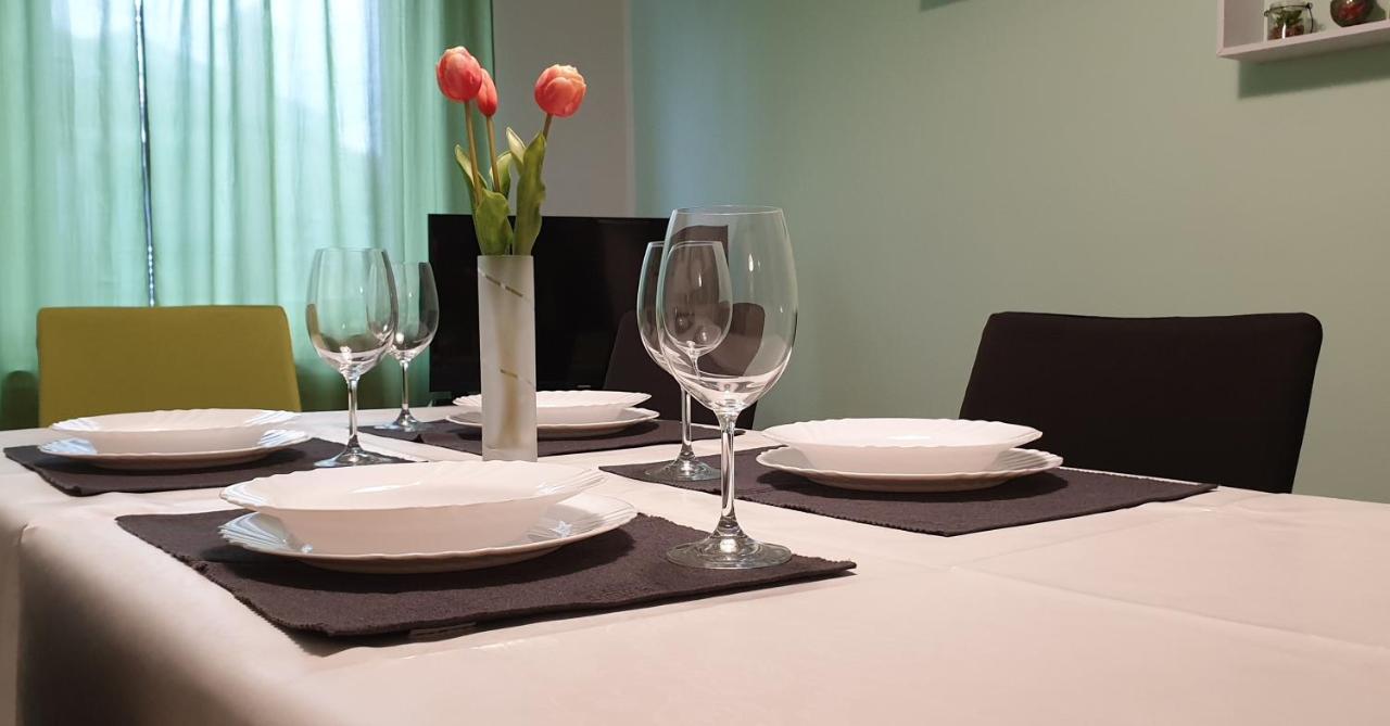 Lovely Apartment In Помер Екстериор снимка